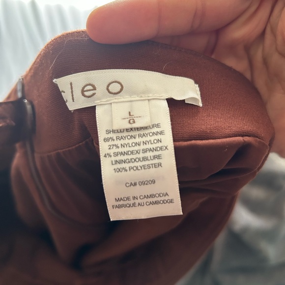 Brown Chic Pencil Skirt - Picture 5 of 9